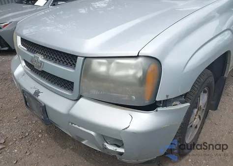 2007 Chevrolet Trailblazer Lt из США, поврежденный, VIN 1GNDT13S972197753